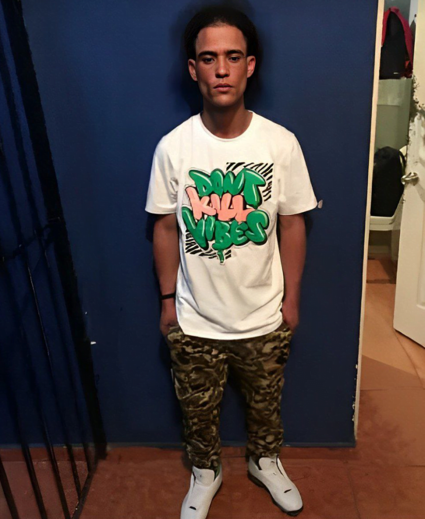 Alexander Feliciano Pichardo Flores