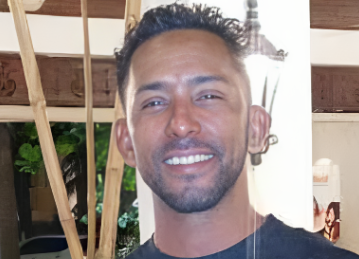 Héctor Arias