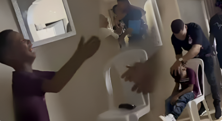 Tenía 2 años sin ver a su padre