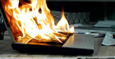 Razón por la cual tu laptop puede incendiarse