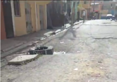Ciudadanos muestran preocupación por mal estado de calles en Villa Duarte