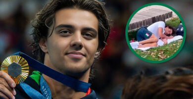 Medallista de oro Thomas Ceccon duerme en un parque