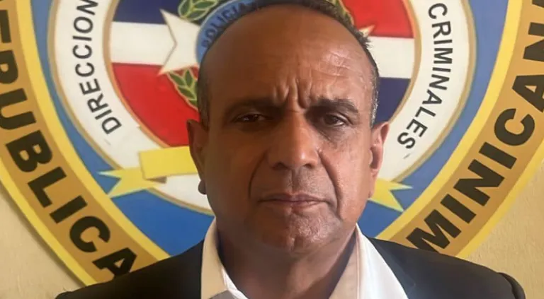 César Cina