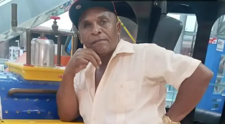 Héctor Adonis