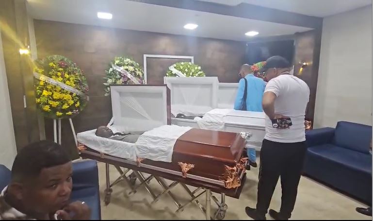 Velan a víctimas de tragedia en Santo Domingo Este