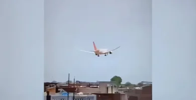 Boeing 787-8 Dreamliner
